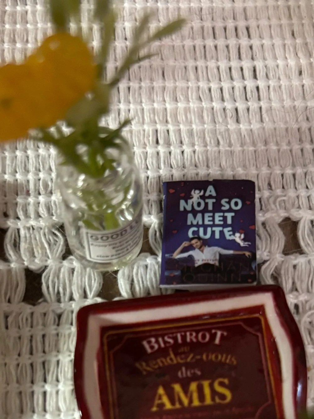 N/A miniature bed